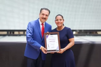 Lupita Cuautle conmemora la libertad de expresión con el gremio periodista de Puebla