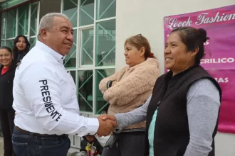 Iluminan Amozoc: Severiano de la Rosa amplía alumbrado público en la colonia La Venta