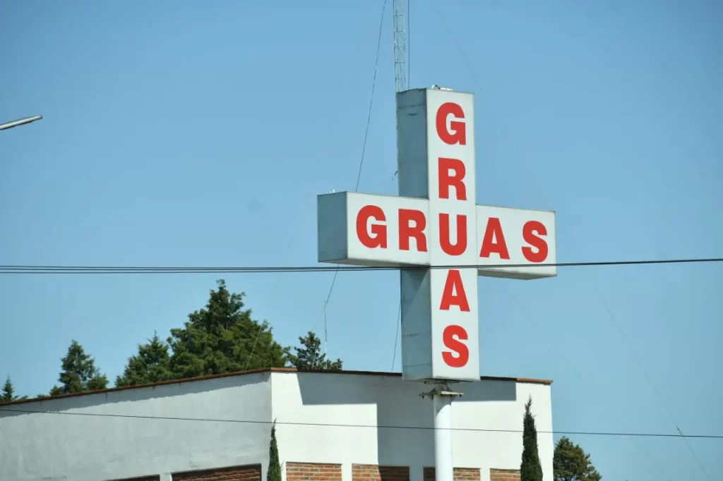 No más cobros excesivos: Publica SMT nuevo esquema de grúas y corralones