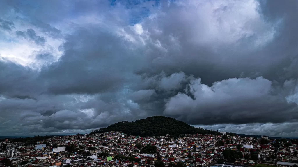 Protección Civil no reporta víctimas por "Erick"; hay daños en 16 municipios