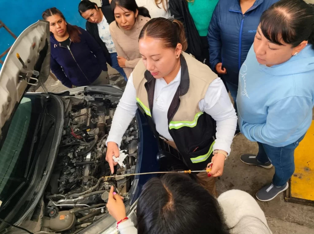 San Pedro Cholula reconoce a las mujeres al volante con acciones que impulsan su autonomía