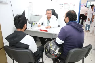 Sistema de salud en Puebla atiende con eficiencia y cobertura hospitalaria