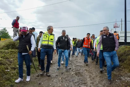 Supervisa Pepe Chedraui trabajos de desazolve y limpieza en vasos reguladores, barrancas y ríos