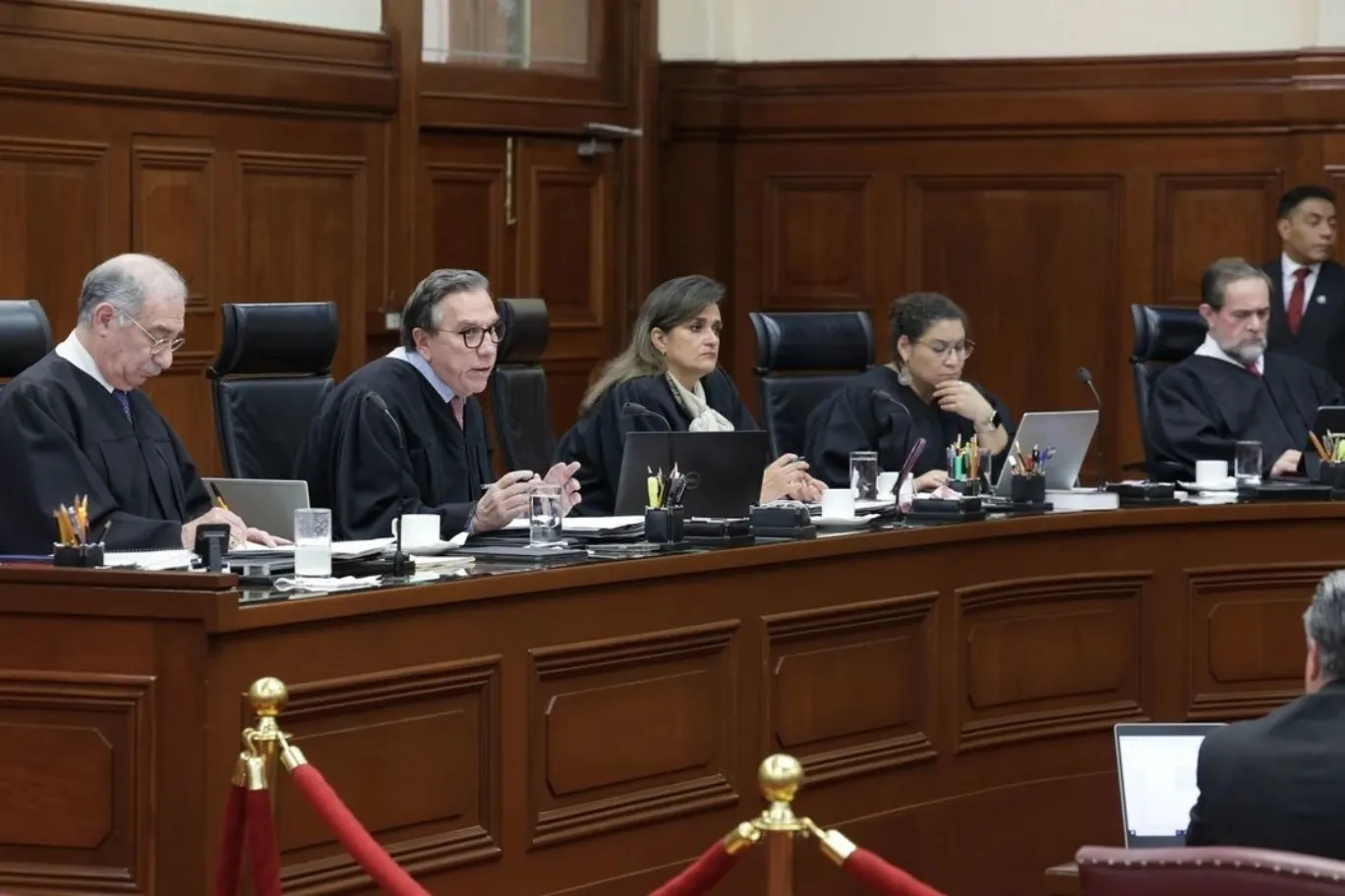 Uso de toga en SCJN no está regulado por la Ley Orgánica del PJF