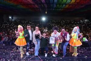 Ariadna Ayala, celebra la alegría familiar con chuponcito en la Feria de Atlixco