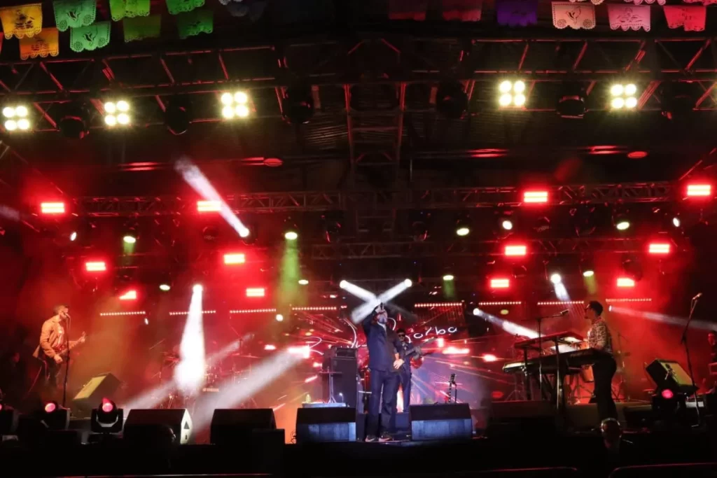 Ariadna Ayala, inaugura la Feria de Atlixco 2025 con concierto de Reyli Barba