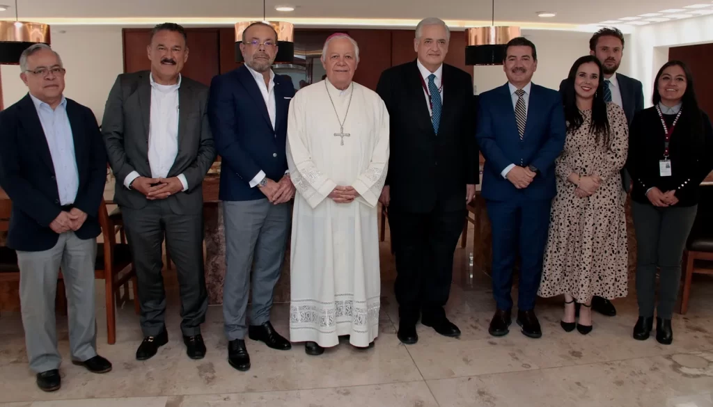 Con visión humanista, ISSSTEP firma convenio de colaboración con "Cáritas"