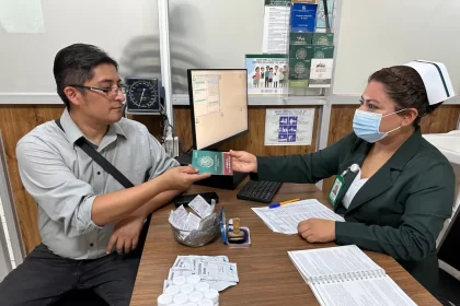 Concientiza IMSS Puebla sobre hepatitis, detección temprana y vías de transmisión