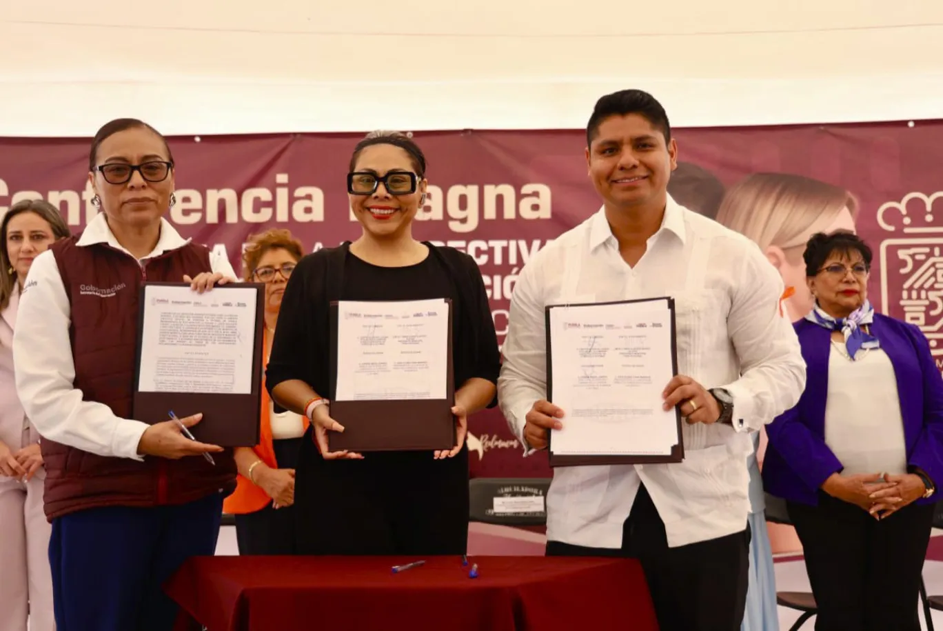 Cuautlancingo fortalece acciones contra la violencia de género con firma de convenio