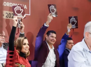 Alejandro Armenta refrenda respaldo a presidenta Claudia Sheinbaum y a Morena