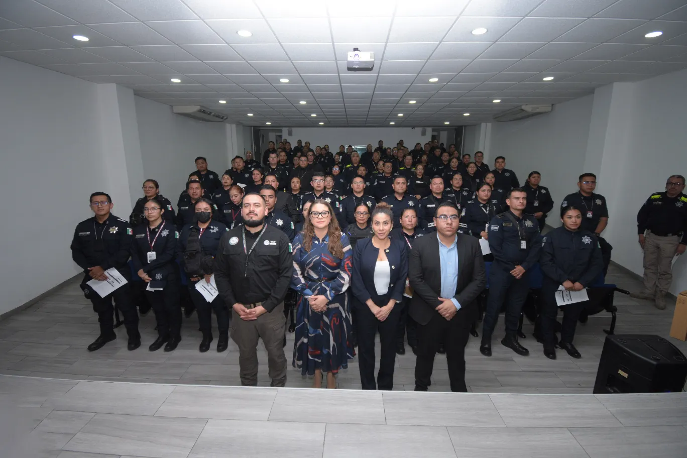 Imparte FGR, capacitación en procuración de justicia a personal de la SSC