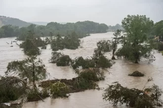 Inundaciones en Texas: más de 80 muertos y decenas de desaparecidos