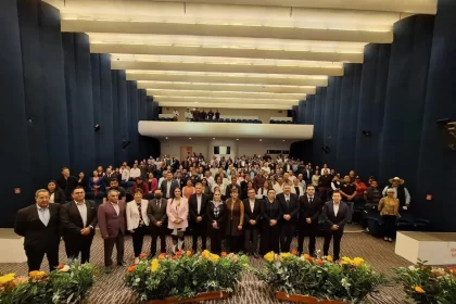 La construcción de un entorno laboral digno es tarea de todos: JLF