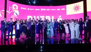 La secretaria de Turismo del Gobierno de México, Josefina Rodríguez y el gobernador Alejandro Armenta, presentaron “Puebla, el Latido de México”