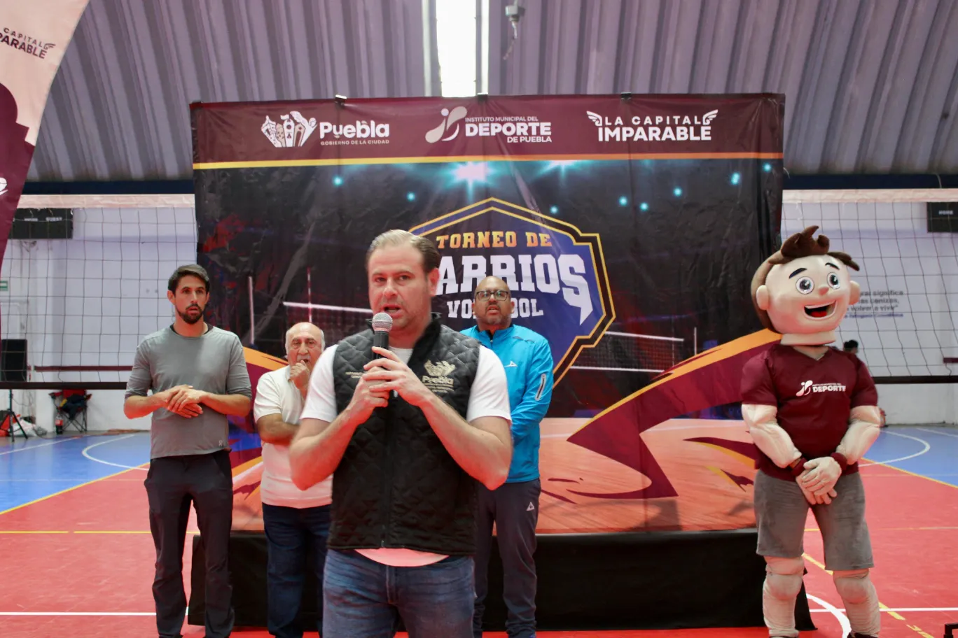 Más de 50 equipos arrancan el Torneo de Barrios de Voleibol en la Ciudad de Puebla