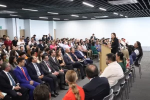 “No puede haber justicia digital sin justicia social”: Laura Artemisa