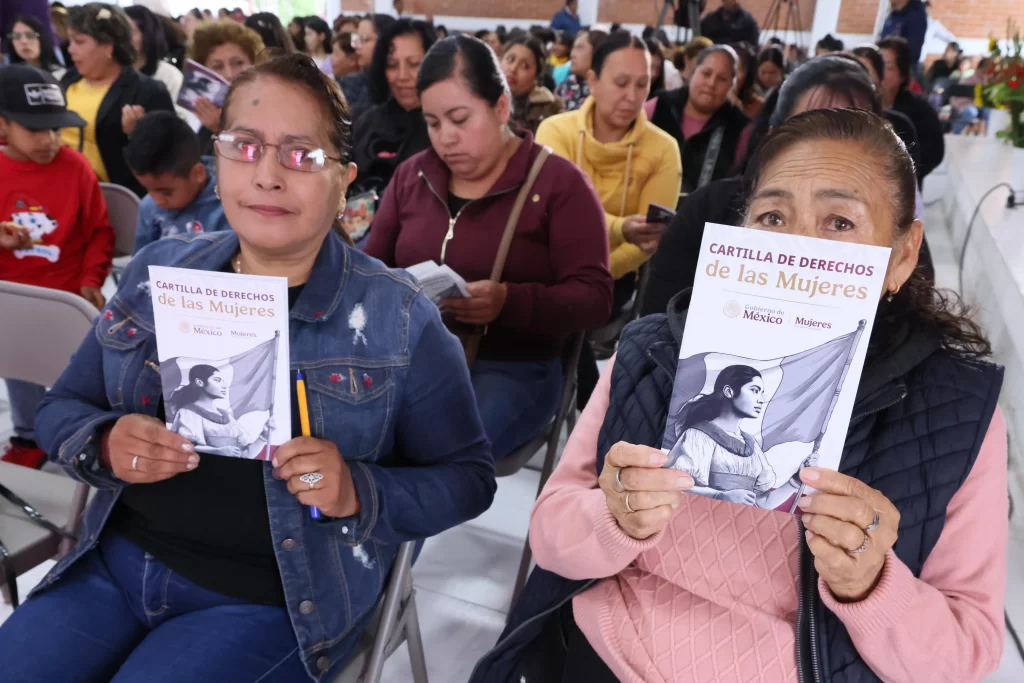 Por seguridad de las mujeres, gobierno federal y estatal establecen asambleas de "Escucha Activa"