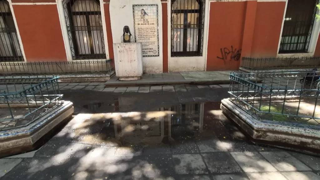 Recupera Gobierno de la Ciudad plazuela “Sor Juana Inés de la Cruz”