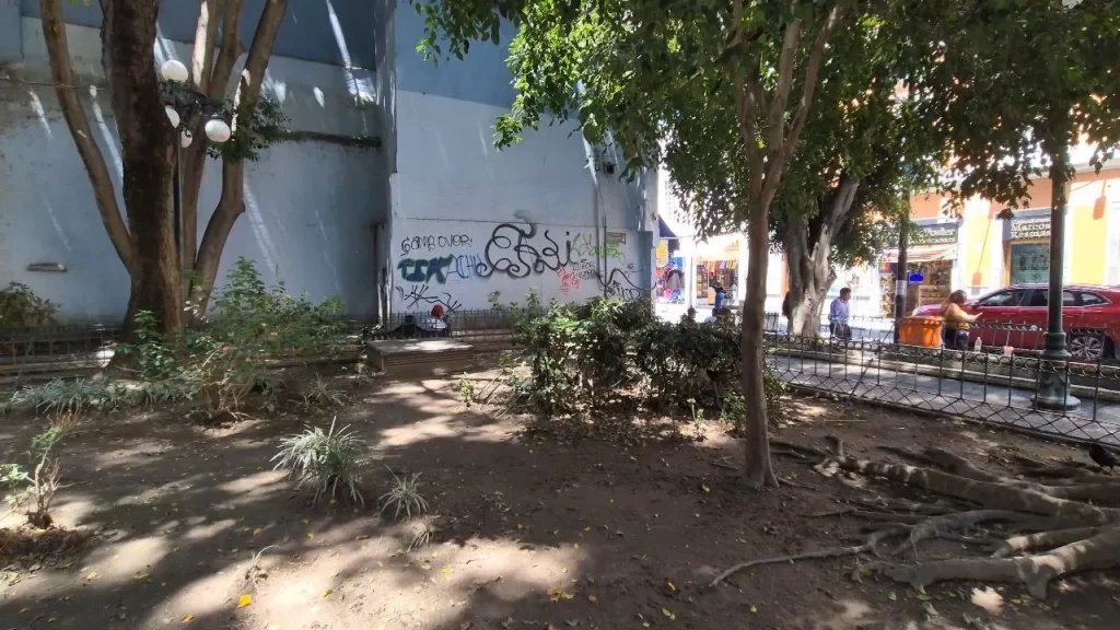 Recupera Gobierno de la Ciudad plazuela “Sor Juana Inés de la Cruz”