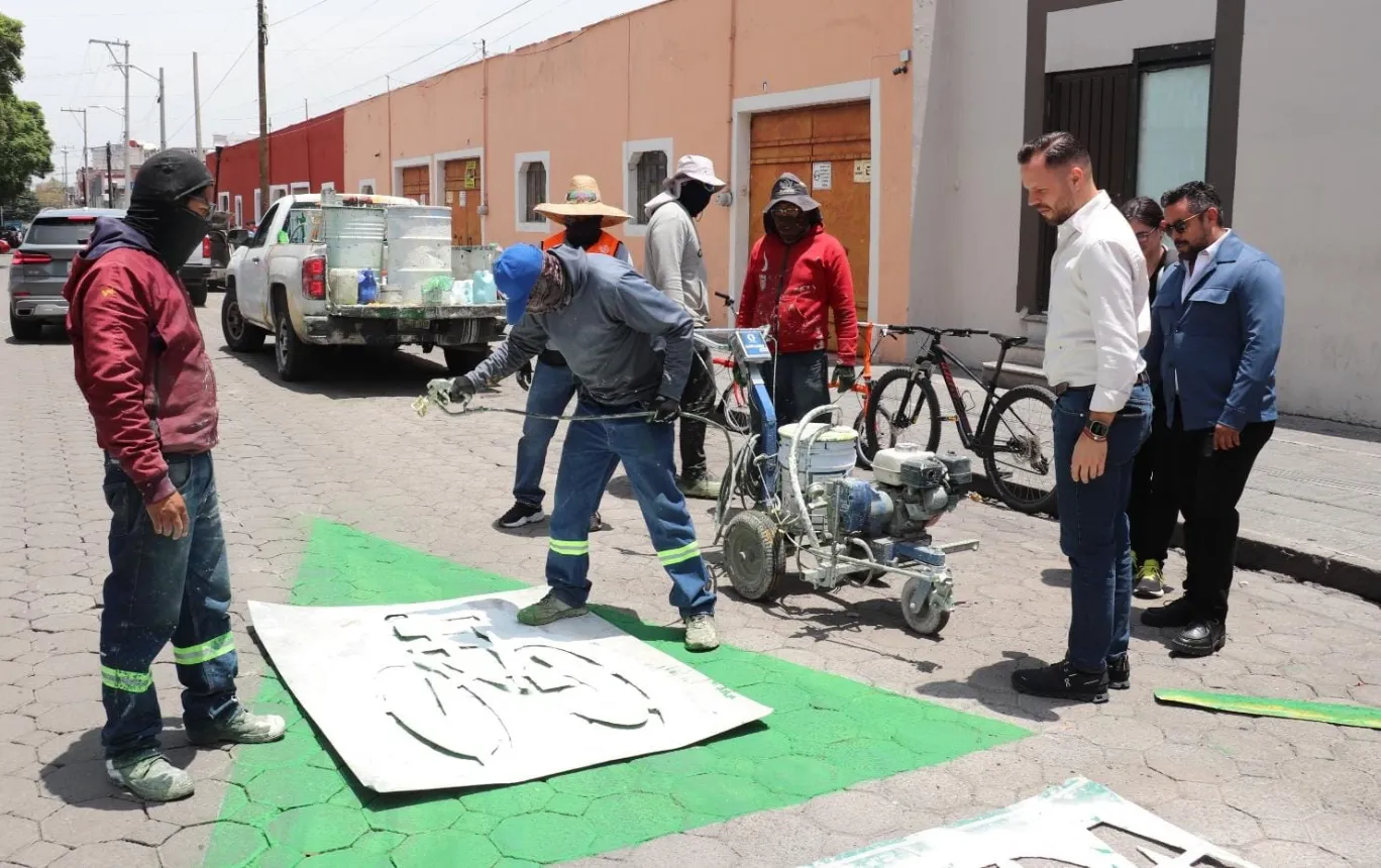 Supervisa Gobierno de la Ciudad ampliación de la red de infraestructura ciclista de la capital