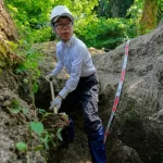 La búsqueda de desaparecidos de Hiroshima continúa 80 años después de la bomba atómica en una remota isla de Japón