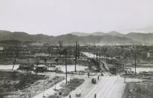 La búsqueda de desaparecidos de Hiroshima continúa 80 años después de la bomba atómica en una remota isla de Japón