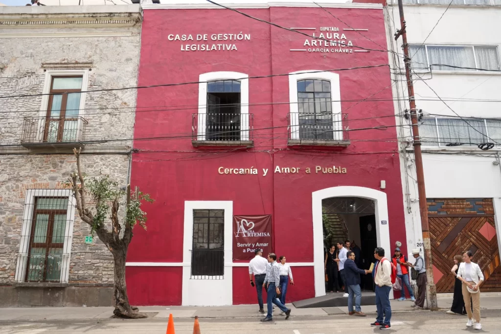 Casa de gestión inaugurada por Laura Artemisa Chavez Garcia y Alejandro Armenta
