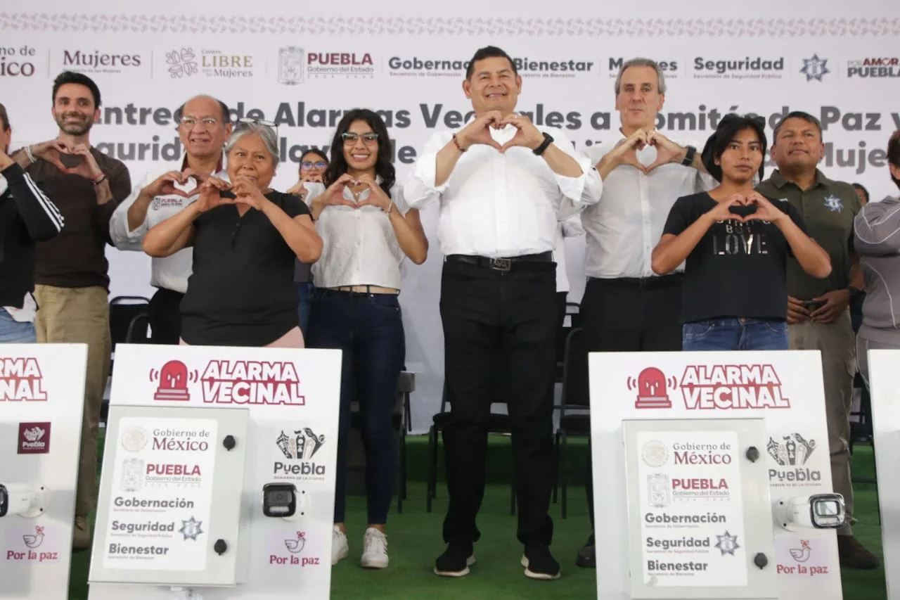 Claudia Sheinbaum avala tren de pasajeros entre Ciudad de México, Puebla y Veracruz