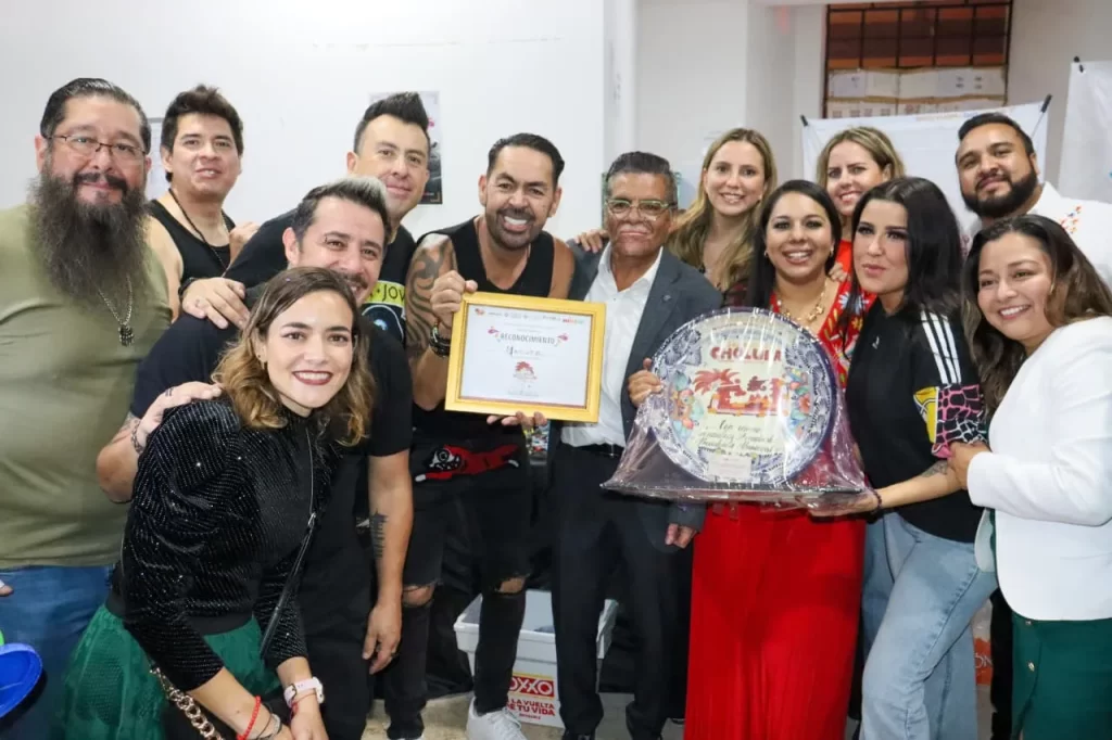 Ante más de 50 mil personas Tonantzin Fernández inaugura la 75ª Feria de San Pedro Cholula imagen 1
