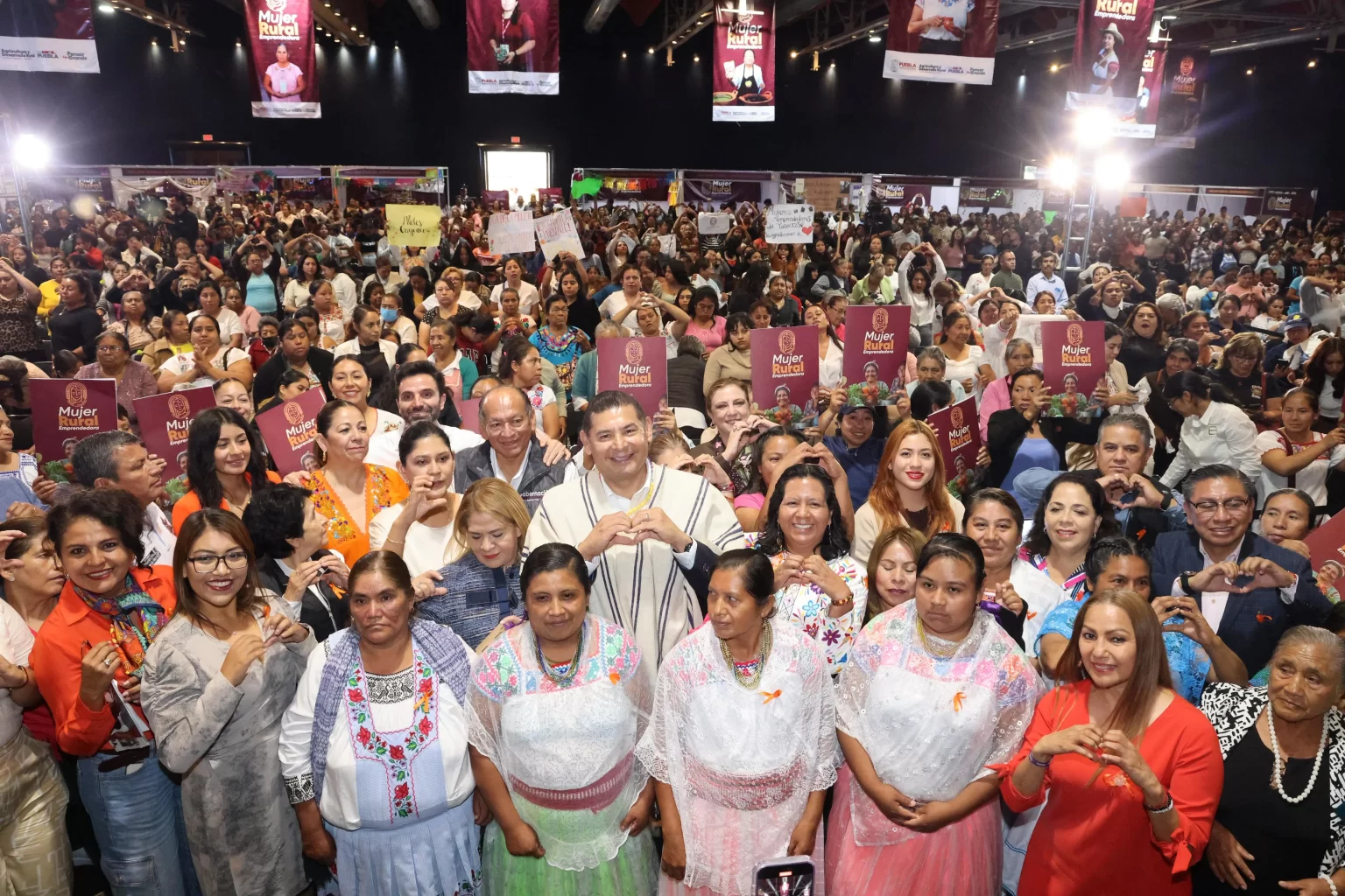 El programa Mujer Rural Emprendedora entrega apoyos de hasta 200 mil pesos a grupos productivos femeninos imagen 1