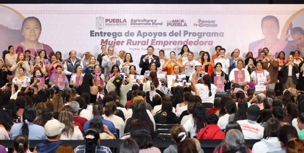 El programa Mujer Rural Emprendedora entrega apoyos de hasta 200 mil pesos a grupos productivos femeninos imagen 3