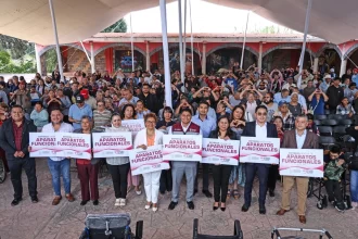 Omar Muñoz encabeza entrega de aparatos funcionales imagen 1