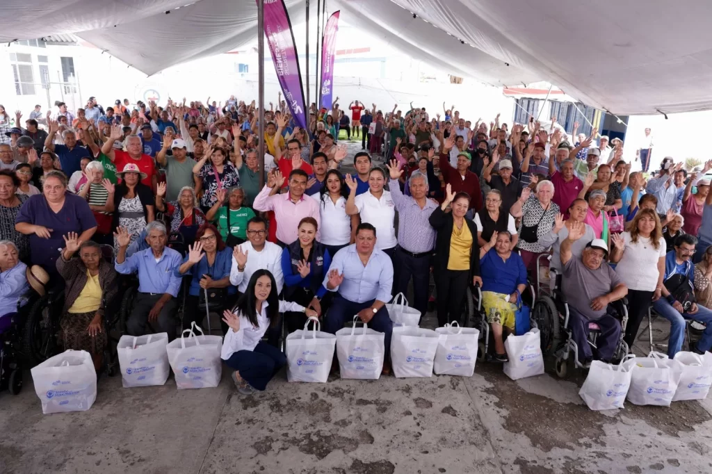 Avanza Lupita Cuautle con la cuarta entrega de apoyos alimentarios