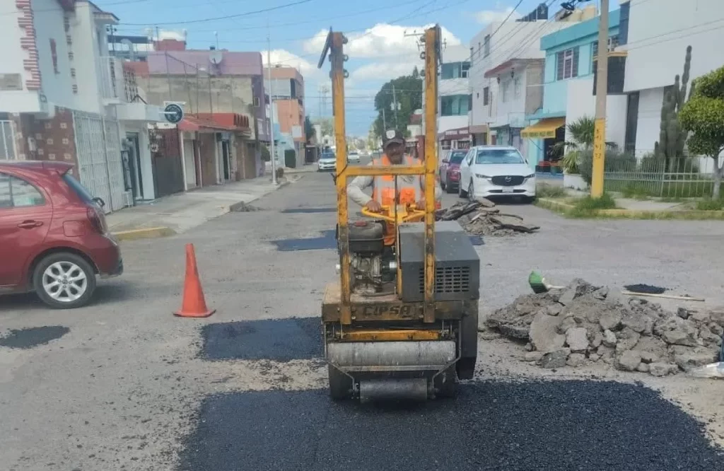 Campaña Capitalina Bacheando Puebla avanza en atención de bulevares y avenidas primarias