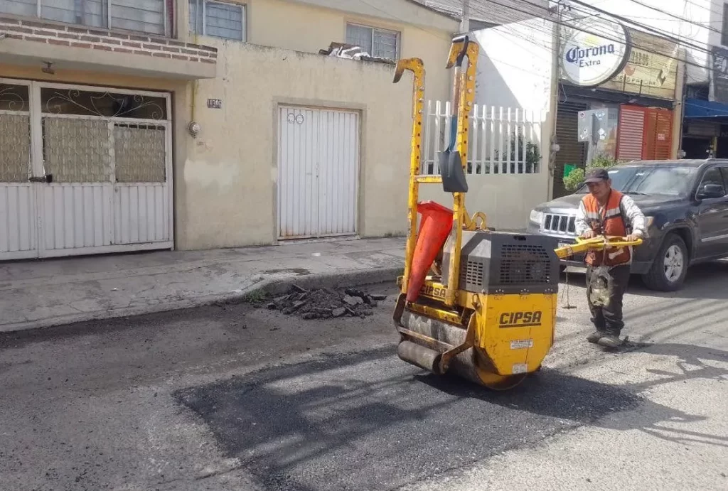Campaña Capitalina Bacheando Puebla impulsa la movilidad del transporte público mercantil