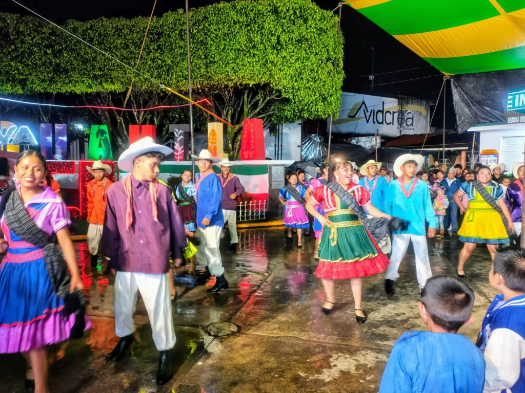 Celebración del Grito de Independencia en Chiconcuautla.