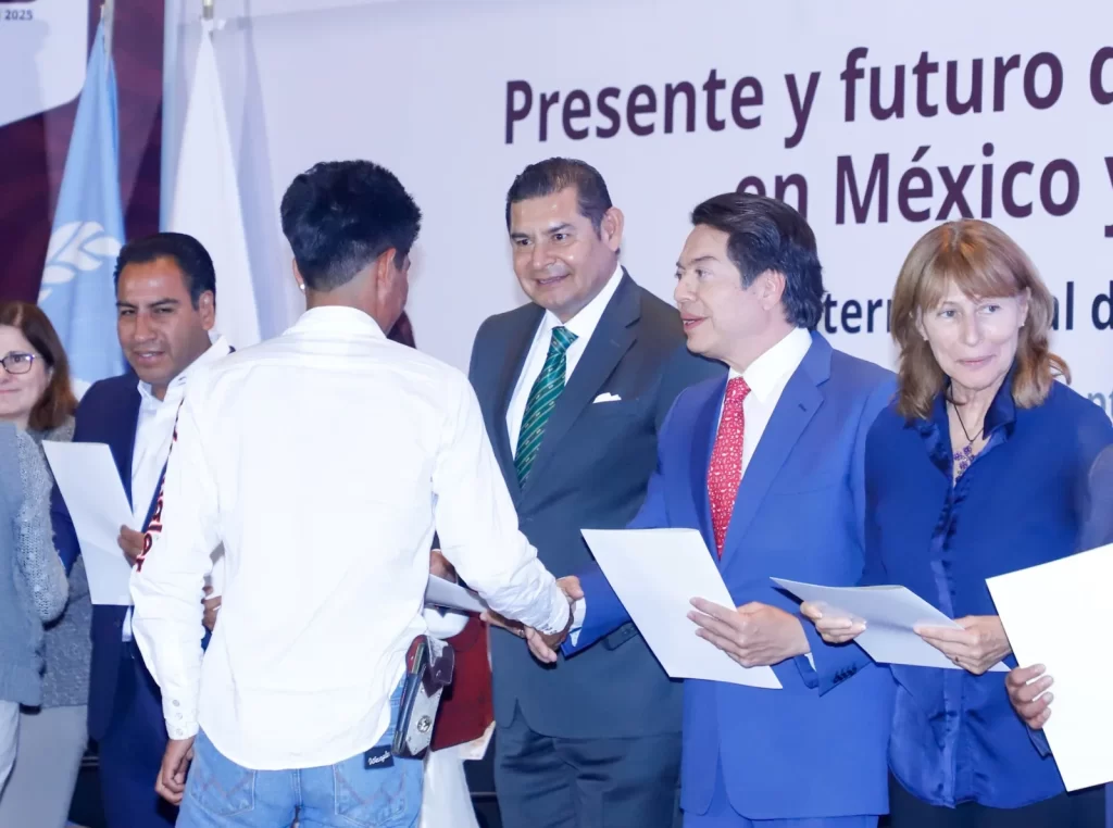 Con la presidenta Sheinbaum, México levantará la Bandera Blanca Mario Delgado