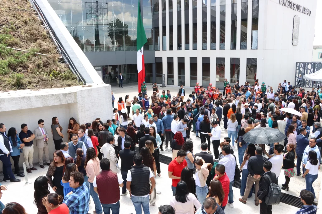 Congreso del Estado se une al Segundo Simulacro Nacional 2025