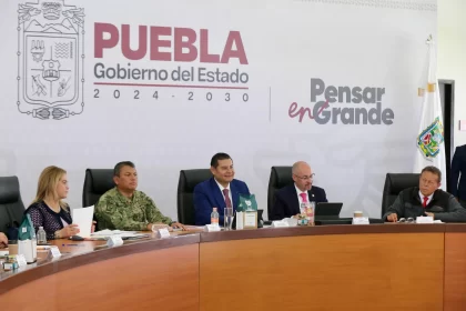 Gobierno de Puebla refrenda su respaldo a migrantes poblanos en Estados Unidos