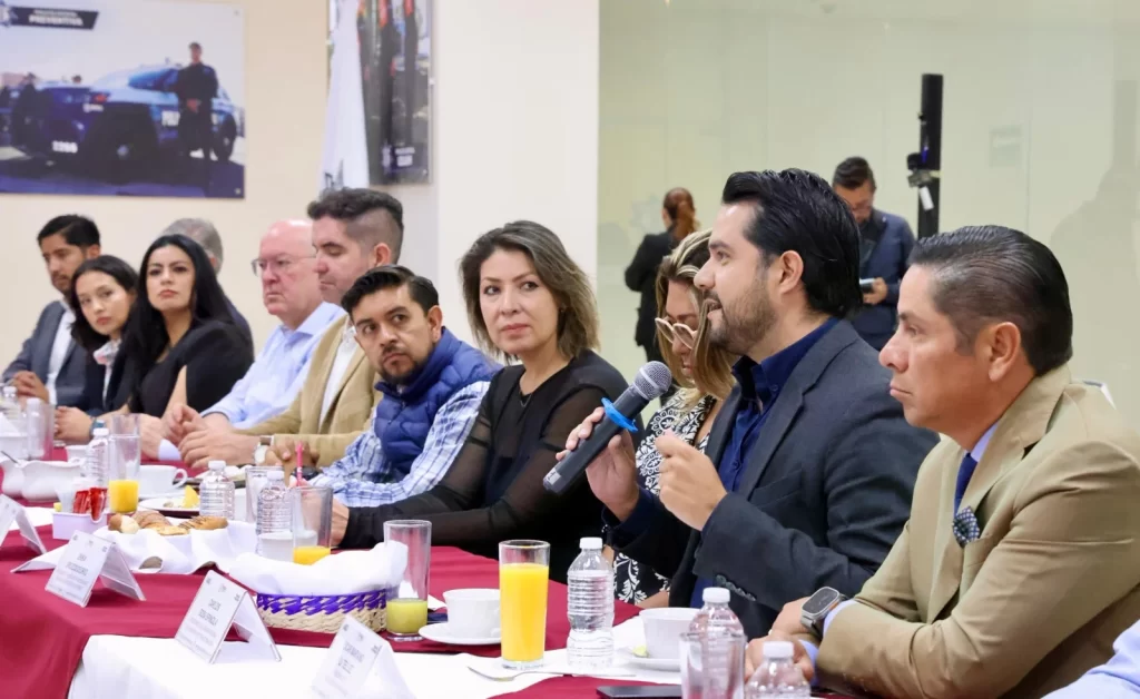 Gobierno, empresarios y ciudadanía acuerdan pacto social por la seguridad en Puebla