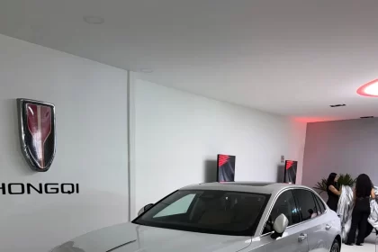 Hongqi inaugura su “Nuevo Legado del lujo” en México con agencias en CDMX, Puebla y Monterrey