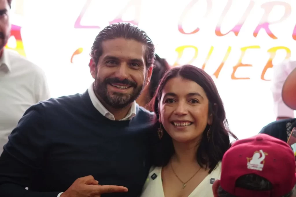 La diputada federal Vianey García rinde su primer informe en Texmelucan