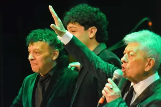Los Ángeles Negros, romanticismo y nostalgia en el Teatro Principal de Puebla