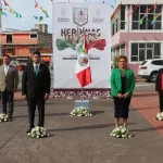 Omar Muñoz preside ceremonia conmemorativa por el inicio de la independencia de México (2)