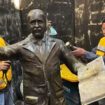 Restaura Gobierno de la Ciudad esculturas en el andador 5 de Mayo