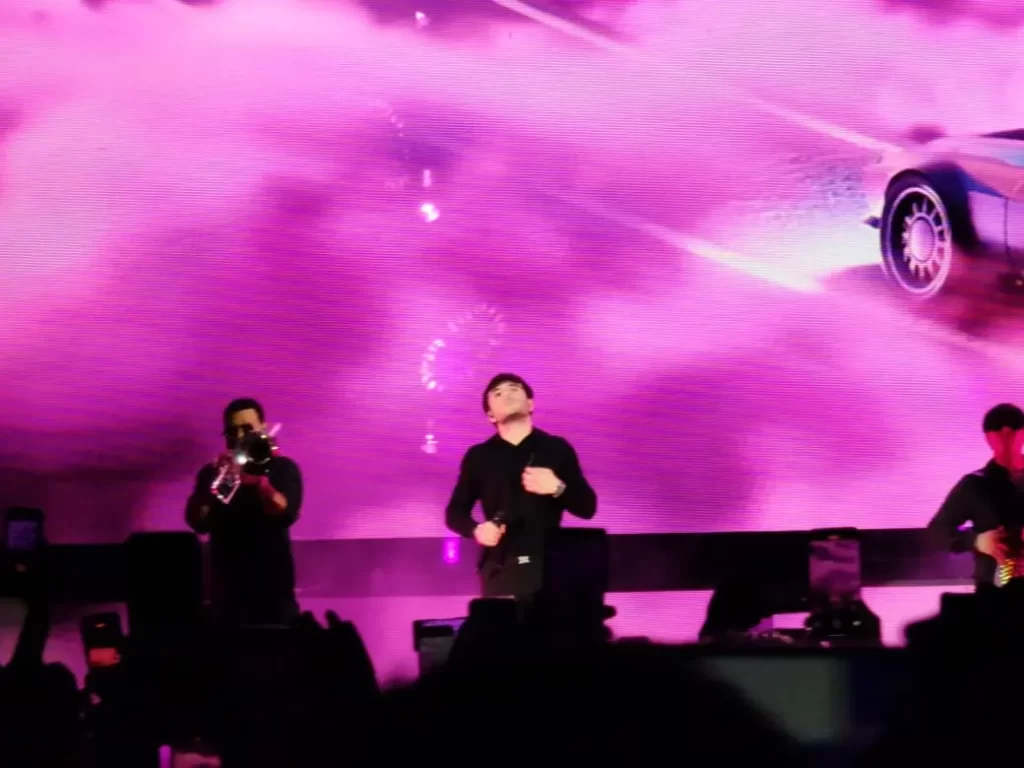 Tito Double P enciende el Auditorio GNP con su “¡Ay Mamá! Tour”