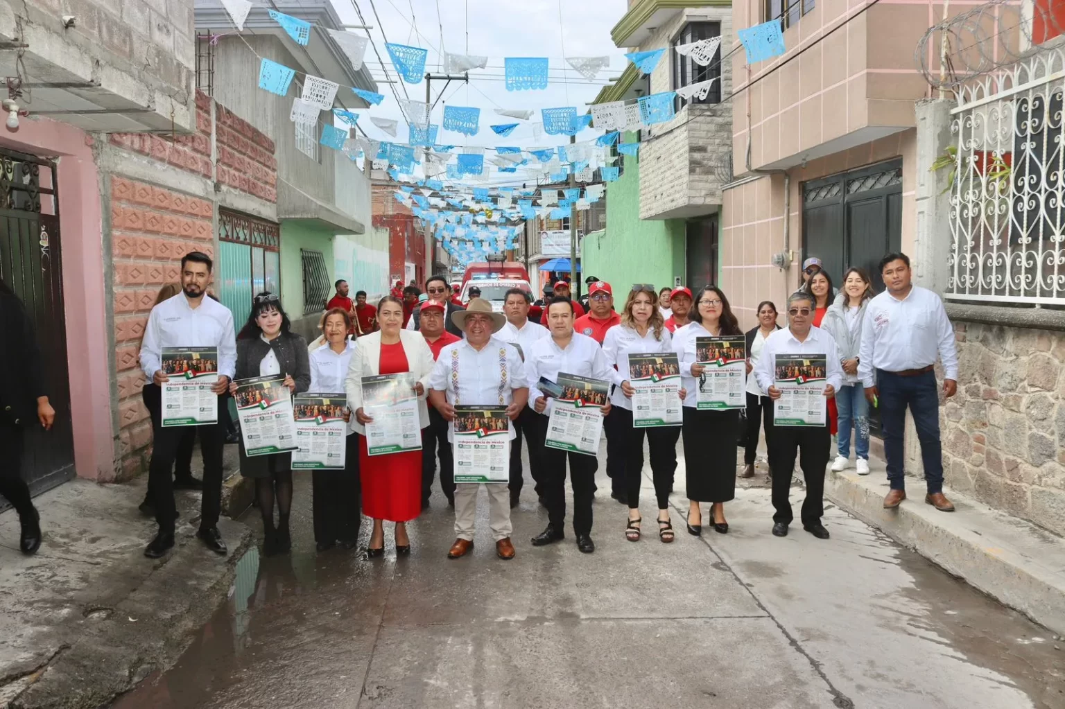 Con colocación de Bando Solemne inician Mes Patrio en Amozoc imagen 1