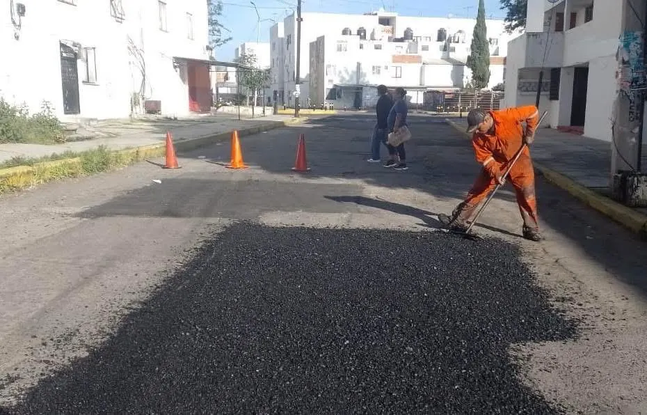 Campaña Capitalina Bacheando Puebla: atiende unidades habitacionales imagen 1