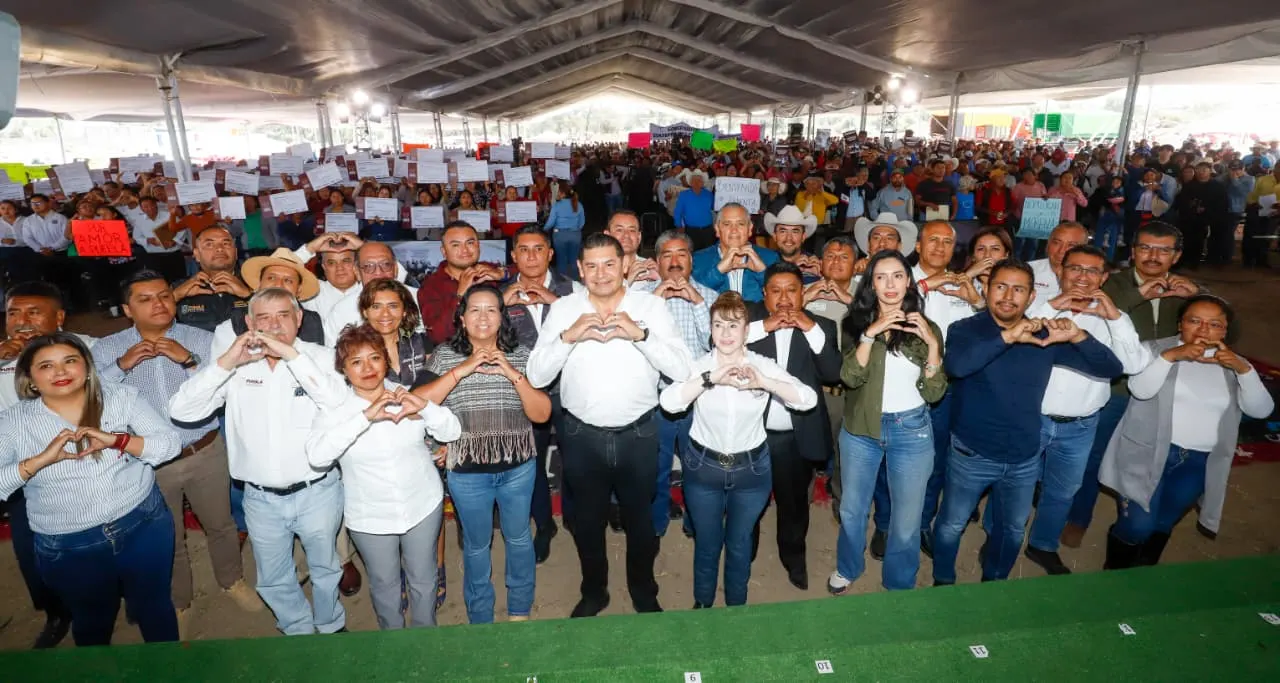 Con justicia social, gobierno estatal impulsa obras comunitarias en microrregión de Acatzingo imagen 1