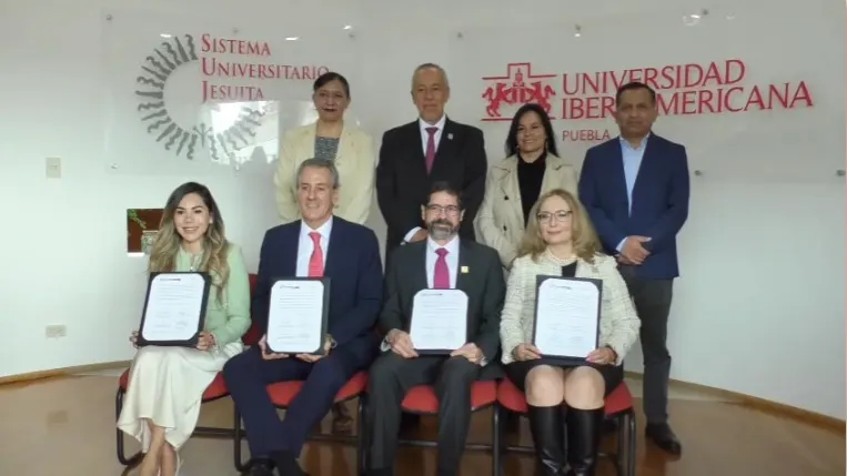 Firma Pepe Chedraui convenio con la IBERO para fortalecer conocimiento y habilidades de las mujeres en materia de finanzas